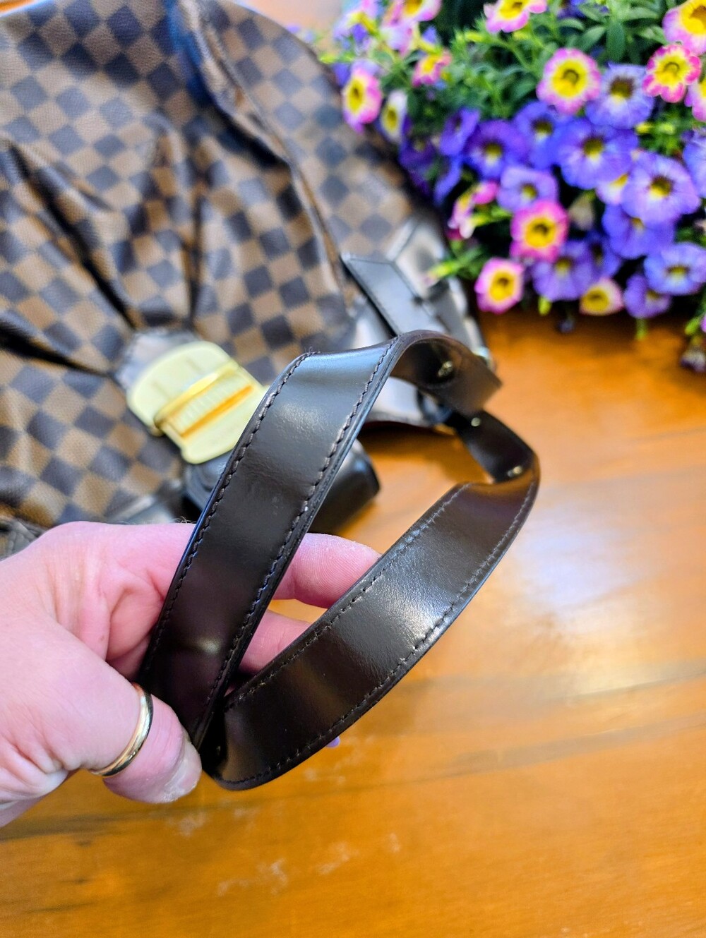 Louis Vuitton Damier Sistina GM Shoulder Bag with Matching Wallet - Picture 8 of 15